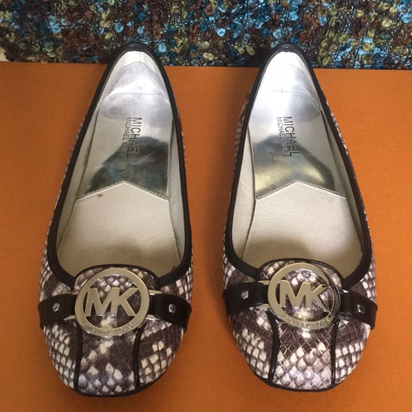 Michael Kors Shoes - Michael Kors snake print flats 7M